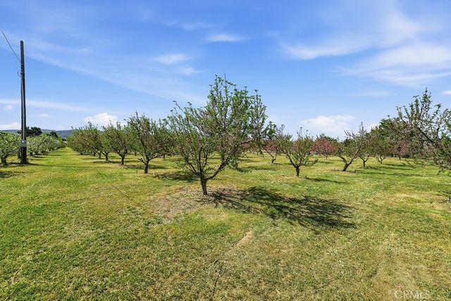 7624 E Avenue U, Littlerock, CA 93543