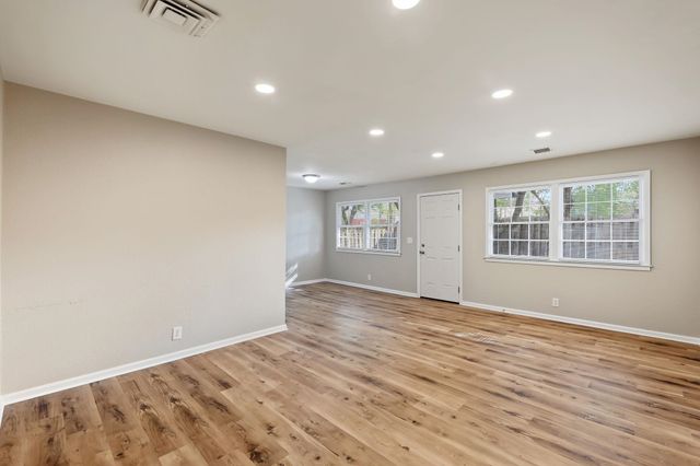 1026 N Kevin, Wichita, KS 67208