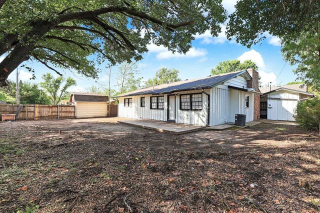 1026 N Kevin, Wichita, KS 67208
