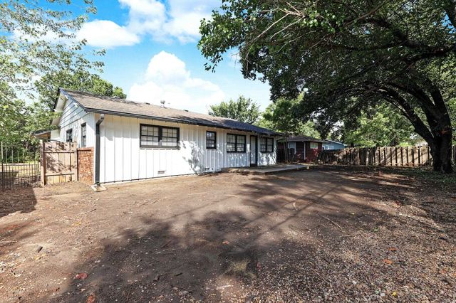 1026 N Kevin, Wichita, KS 67208