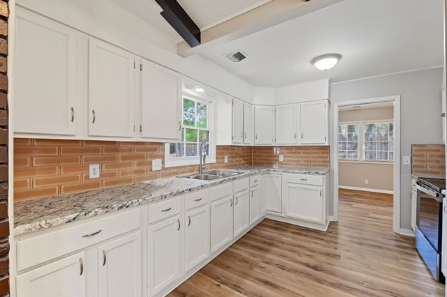 1026 N Kevin, Wichita, KS 67208