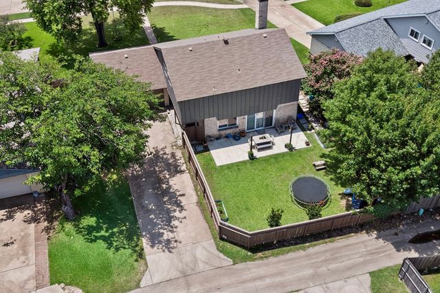 13 Grant Circle, Richardson, TX 75081