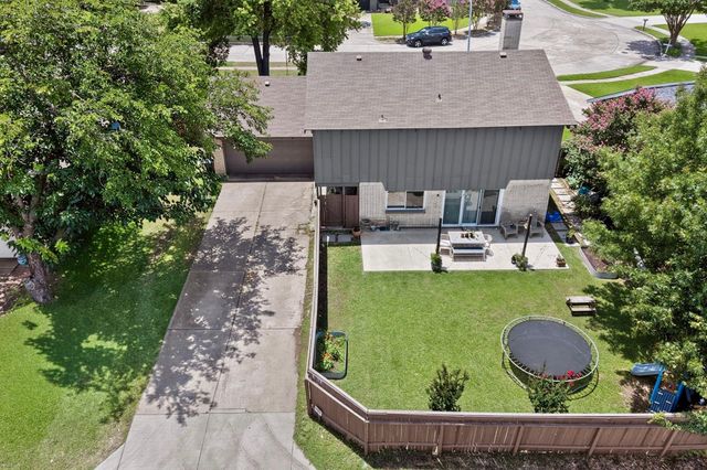 13 Grant Circle, Richardson, TX 75081