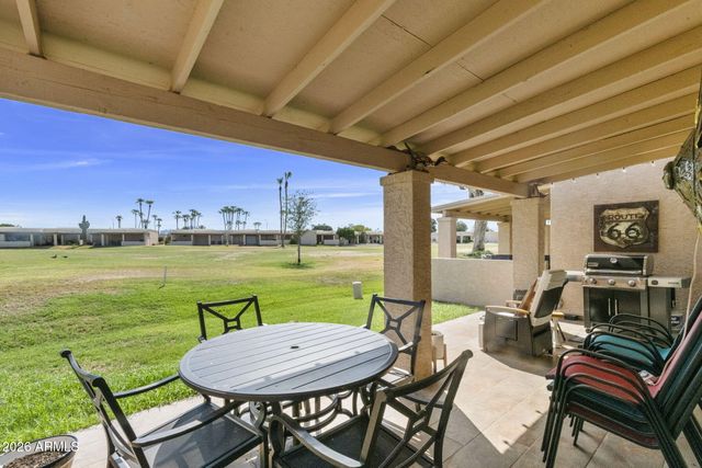 725 S ARROWWOOD Way, Mesa, AZ 85208