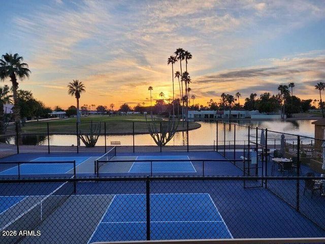 725 S ARROWWOOD Way, Mesa, AZ 85208