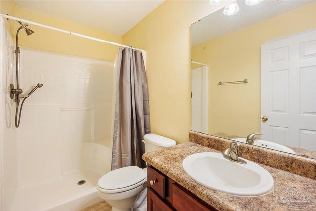 4856 Aleff Rd, Pace, FL 32571