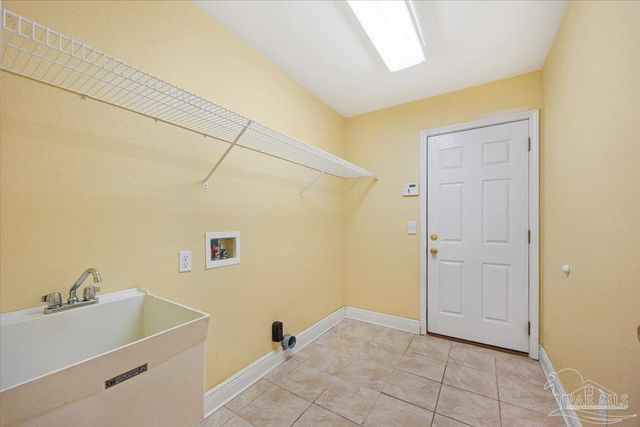 4856 Aleff Rd, Pace, FL 32571