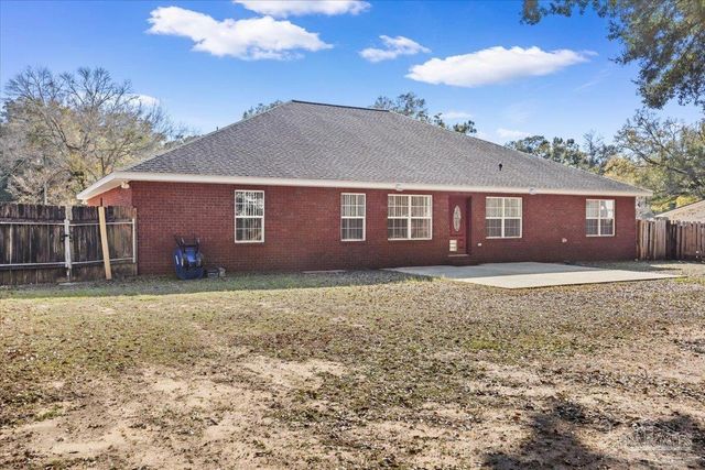 4856 Aleff Rd, Pace, FL 32571