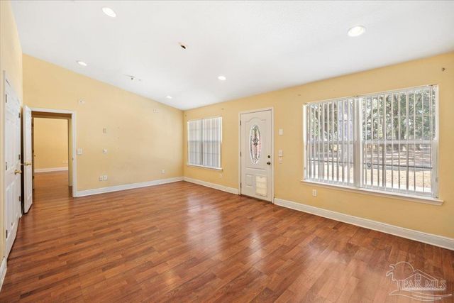 4856 Aleff Rd, Pace, FL 32571