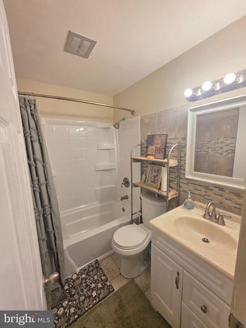 9807 CHURCHILL DR, Upper Marlboro, MD 20772