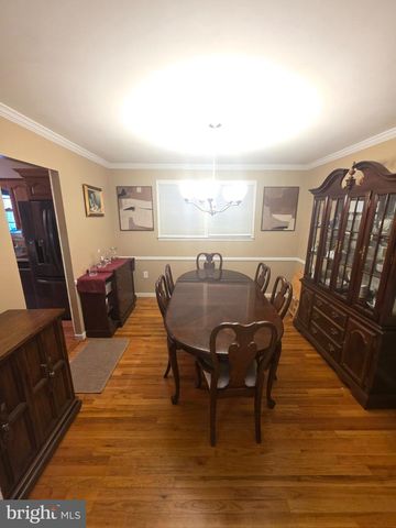 9807 CHURCHILL DR, Upper Marlboro, MD 20772