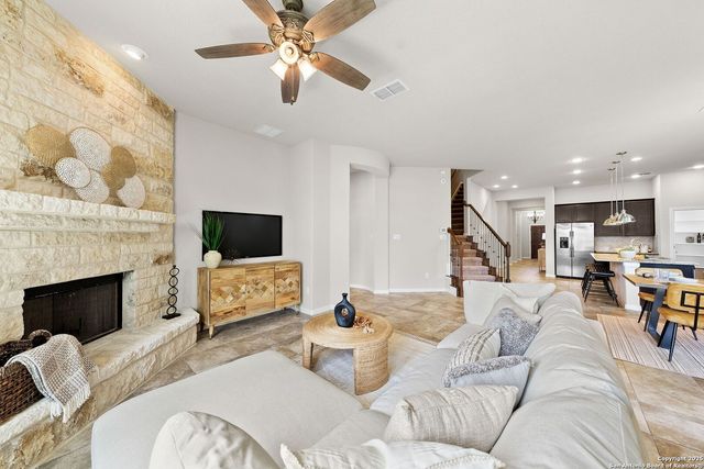 9710 Monken, Boerne, TX 78006