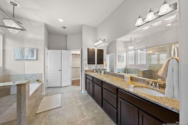 9710 Monken, Boerne, TX 78006