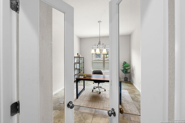 9710 Monken, Boerne, TX 78006