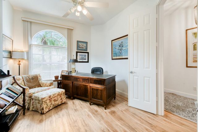 8297 SE Angelina Court, Hobe Sound, FL 33455