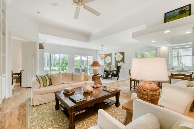 8297 SE Angelina Court, Hobe Sound, FL 33455