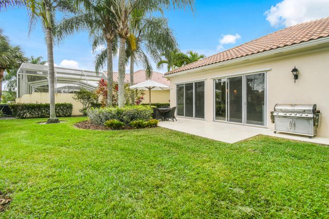 8297 SE Angelina Court, Hobe Sound, FL 33455