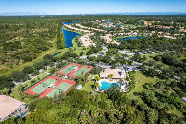 8297 SE Angelina Court, Hobe Sound, FL 33455