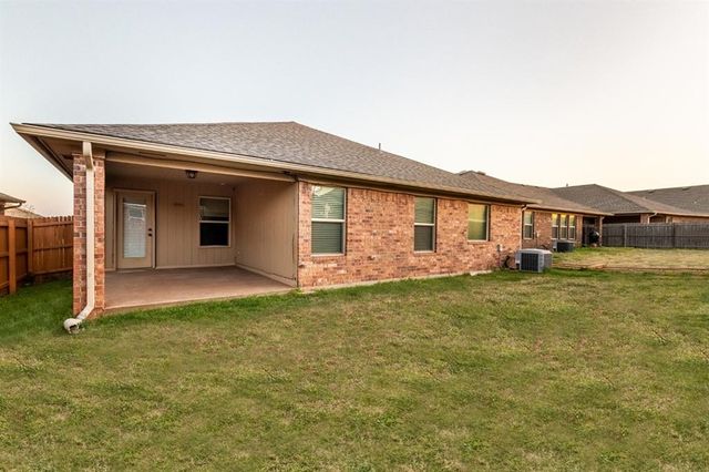 2609 NW 183rd Street, Edmond, OK 73012