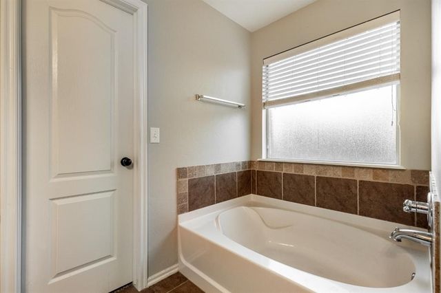 2609 NW 183rd Street, Edmond, OK 73012