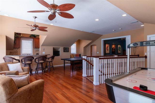 3 PARADISE LANE, Treasure Island, FL 33706