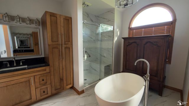1009 Regents Park Drive, Monroe Twp, MI 48161
