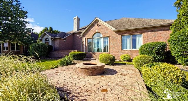 1009 Regents Park Drive, Monroe Twp, MI 48161