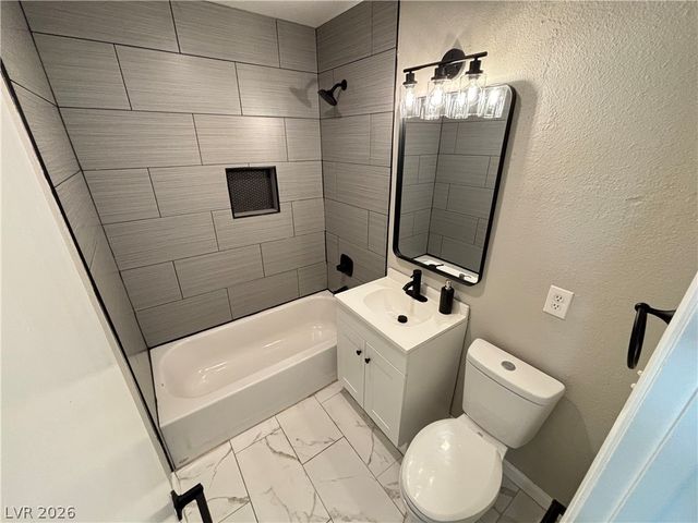 239 West Philadelphia Avenue 5, Las Vegas, NV 89102