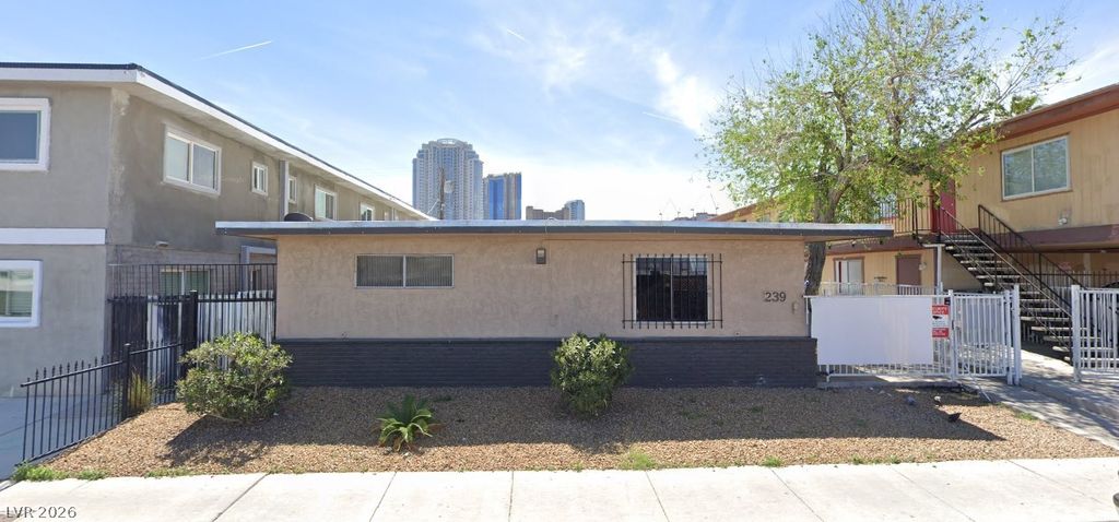 239 West Philadelphia Avenue 5, Las Vegas, NV 89102