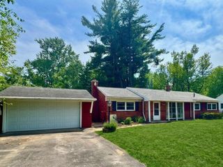 23591 Norcrest Drive, Southfield City, MI 48033