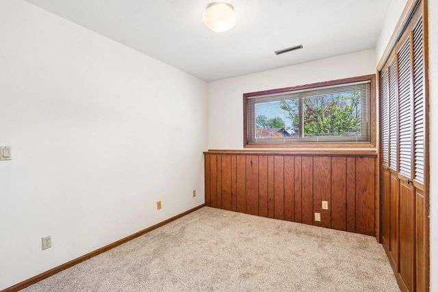 4431 Meadow Wood Circle, Deforest, WI 53532
