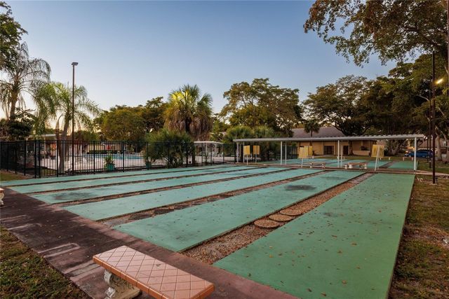 8220 SW 24th Street 4115, North Lauderdale, FL 33068