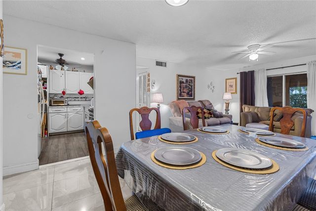 8220 SW 24th Street 4115, North Lauderdale, FL 33068