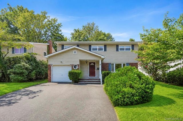 5 Cathy Lane, Great Neck, NY 11024