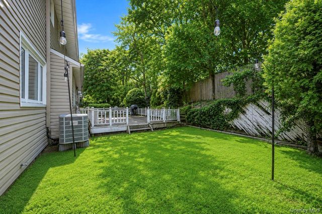 5 Cathy Lane, Great Neck, NY 11024