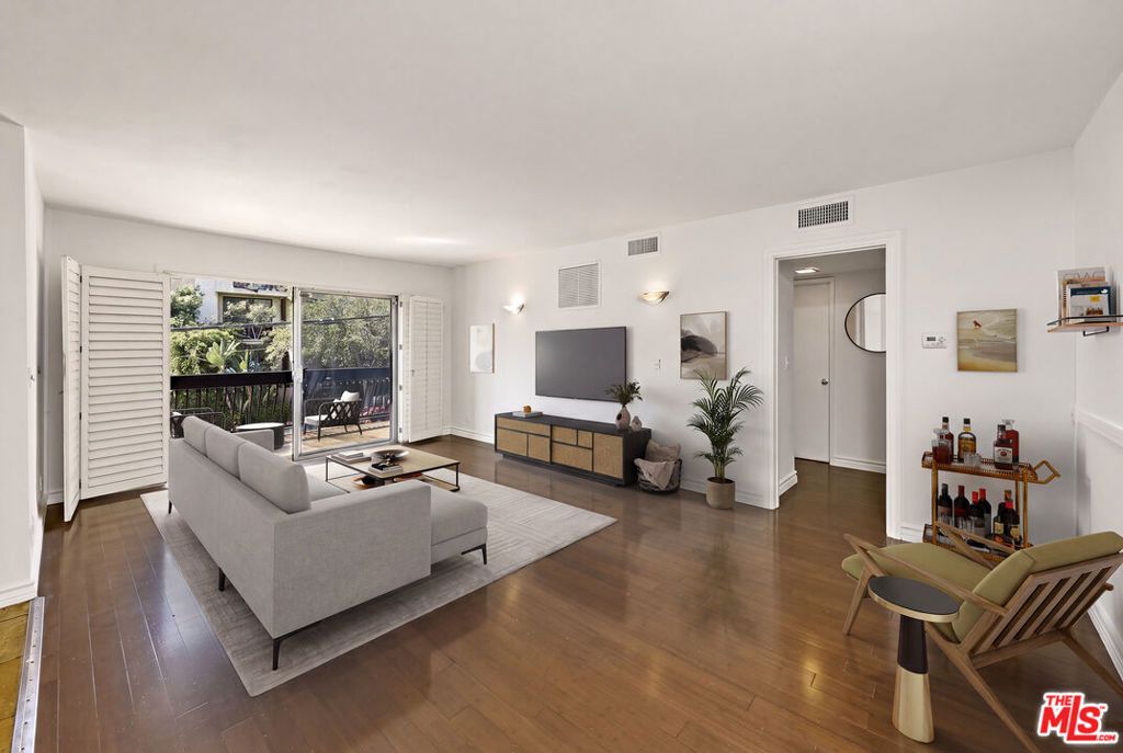 1734 N Fuller Avenue 201, Los Angeles, CA 90046 — photo 4