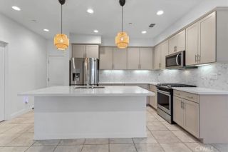 1821 Poppy Drive 5, Simi Valley, CA 93065