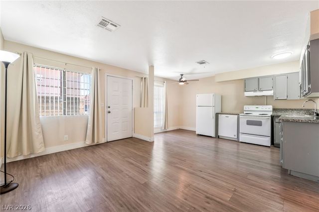 4300 North Lamont Street 200, Las Vegas, NV 89115