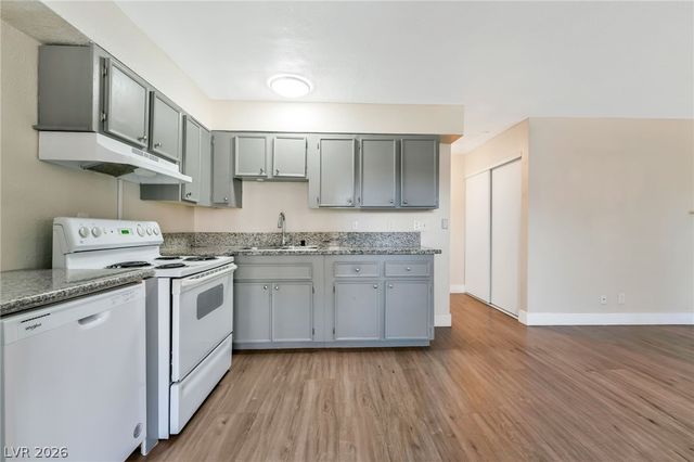 4300 North Lamont Street 200, Las Vegas, NV 89115