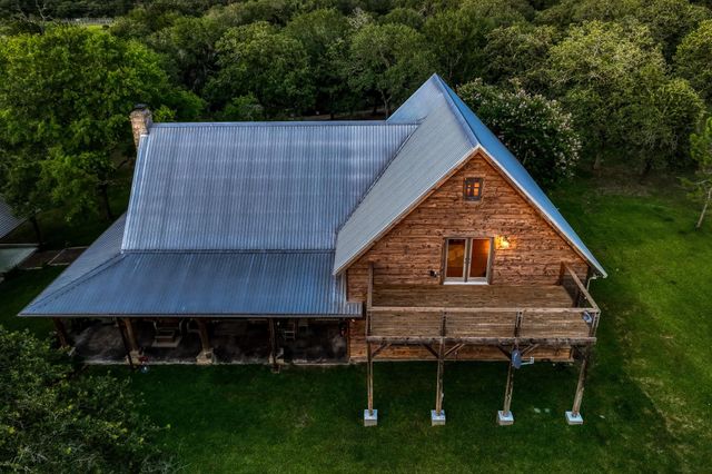 353 Spanish Canyon Trail, West Point, TX 78963