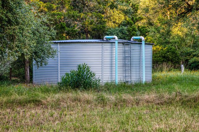 353 Spanish Canyon Trail, West Point, TX 78963