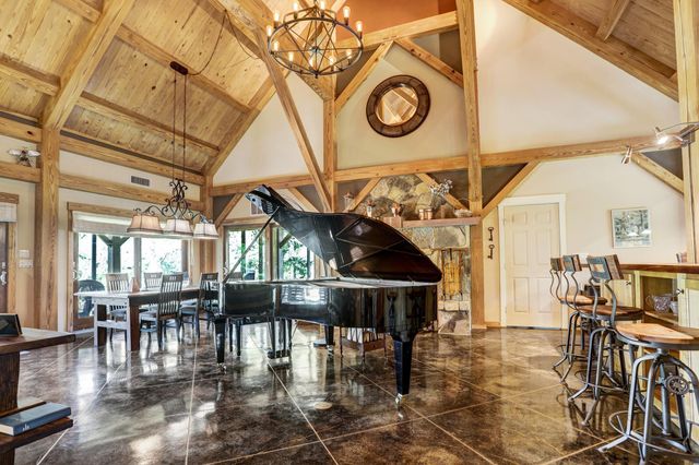 353 Spanish Canyon Trail, West Point, TX 78963