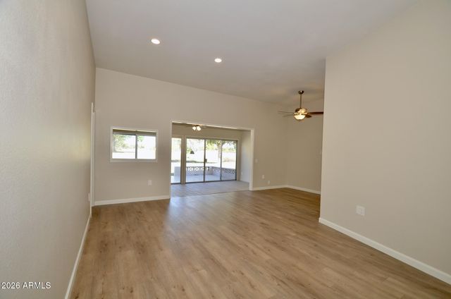 10334 W HIGHWOOD Lane, Sun City, AZ 85373