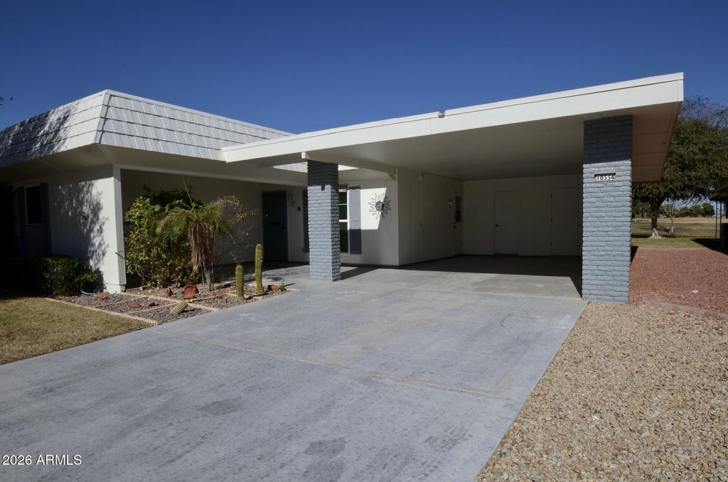 10334 W HIGHWOOD Lane, Sun City, AZ 85373