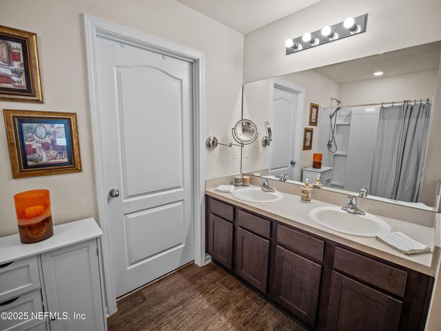 6512 BUCKING BRONCO Drive, Jacksonville, FL 32234