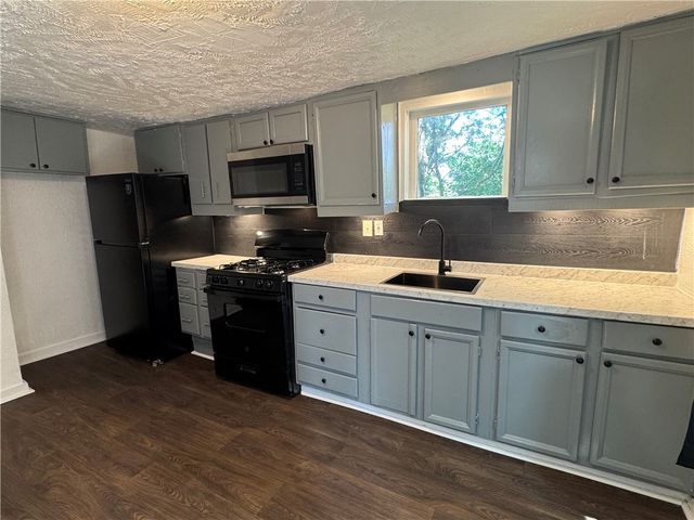 527 Lenora Street, Lincoln Larimer, PA 15206