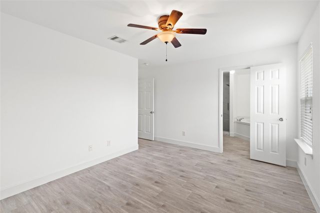 4303 Sunflower Creek Lane, Richmond, TX 77469