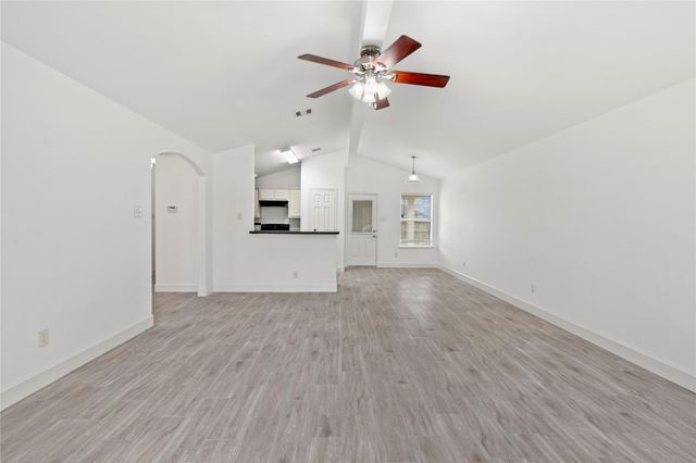 4303 Sunflower Creek Lane, Richmond, TX 77469