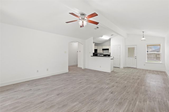 4303 Sunflower Creek Lane, Richmond, TX 77469