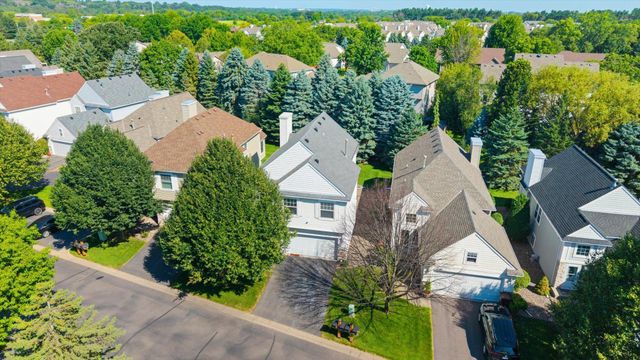 10154 Country Club Curve, Woodbury, MN 55129